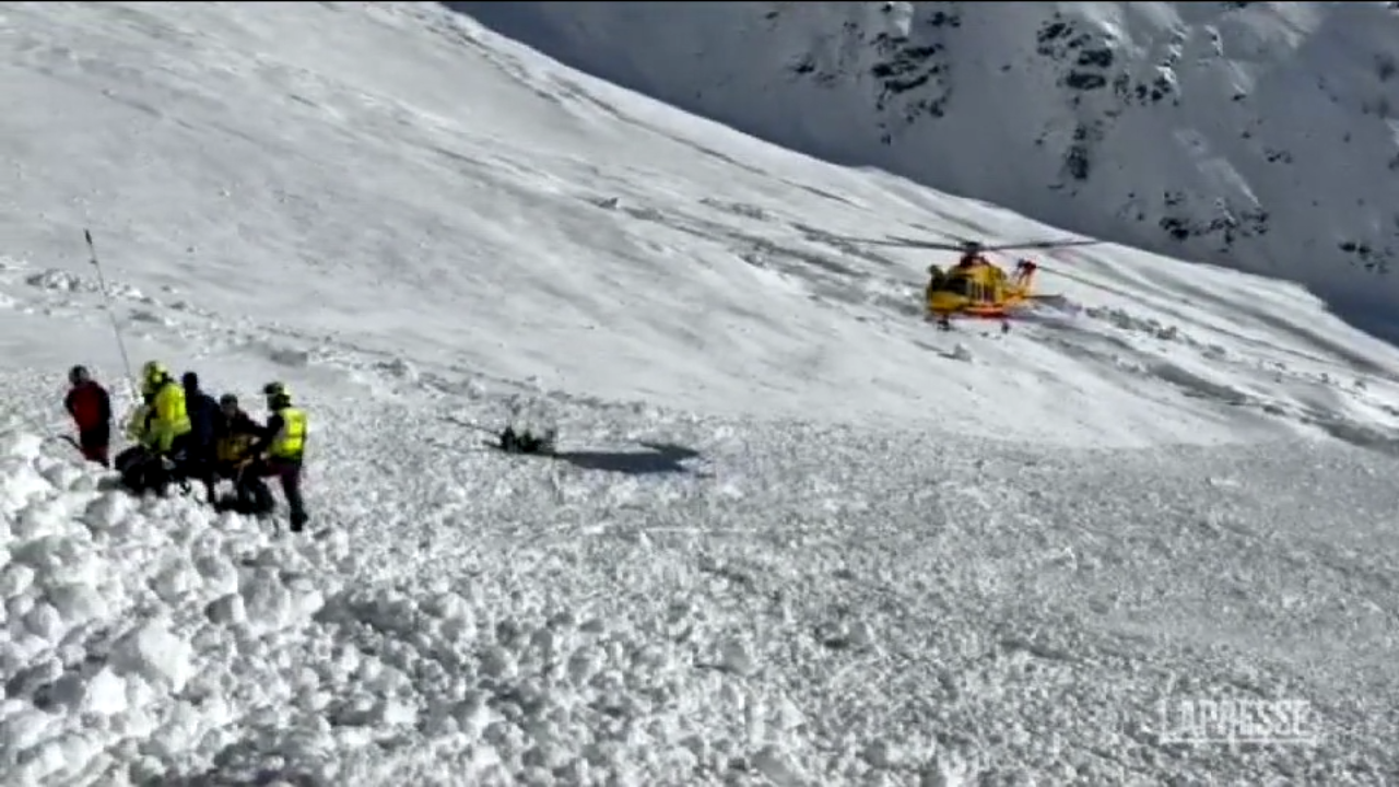 Valanghe Val d’Aosta, l’assessore: “Vittime di imprudenza”