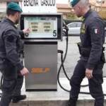 Prato, frode fiscale nel commercio di carburanti