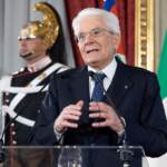 Ucraina, Mattarella: “Guerra fuori dal tempo e dalla storia”