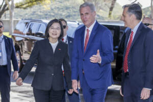 Usa, McCarthy incontra presidente Taiwan
