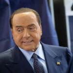 Berlusconi ricoverato, preoccupazione per l’ex premier