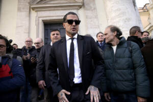 Catania, Fabrizio Corona candidato nel consiglio Comunale