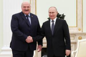 Putin, Lukashenko hold talks on defense, economic ties