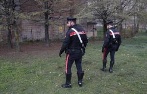 Brescia i carabinieri sul luogo dell’omicidio tra via Elba e via Creta
