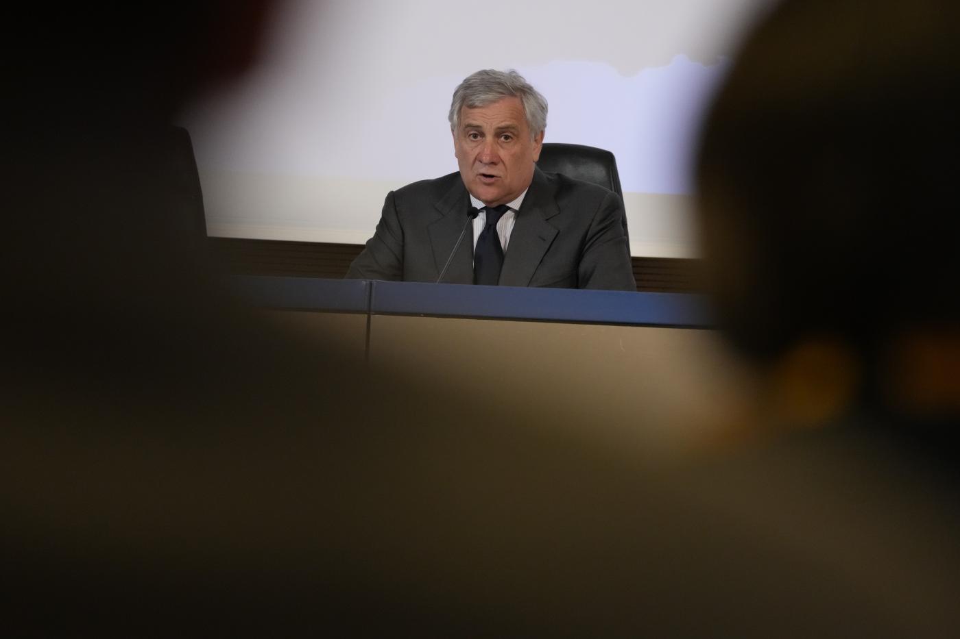 Berlusconi, Tajani: “Nessuno ha mai parlato di congresso”