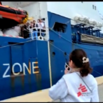 Migranti, l’arrivo a Brindisi della Geo Barents