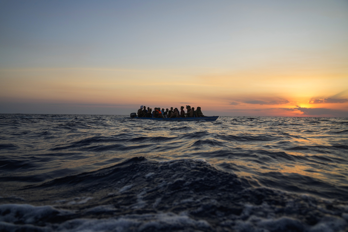 Migranti, Ue: “Valutiamo ulteriori fondi per Italia”