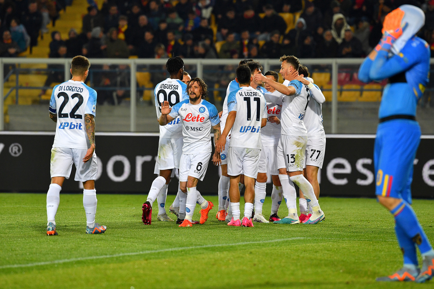 Lecce-Napoli 1-2, riparte la marcia Scudetto degli Azzurri Lecce-Napoli 1-2, riparte la marcia Scudetto degli Azzurri