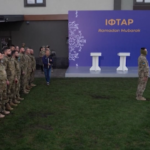 Ucraina, Zelensky premia soldati musulmani di Kiev