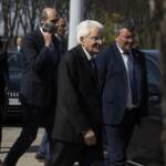 Pasqua, gli auguri di Mattarella al Papa