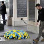 Pasqua, Zelensky: “Due giorni fa ero a iftar, abbiamo religioni diverse ma crediamo nella libertà”