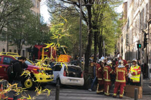 Marsiglia, crolla palazzo: si temono vittime