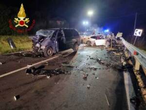Asti, scontro tra auto: morti 4 giovani