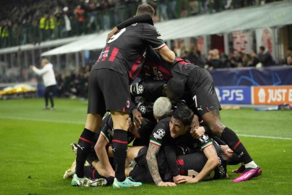 Champions, Milan vs Napoli