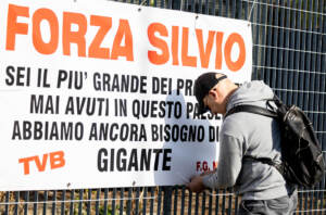 Silvio Berlusconi ricoverato in terapia intensiva all'Ospedale San Raffaele di Milano, le visite