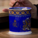 Re Carlo III, pronte le porcellane per l’incoronazione