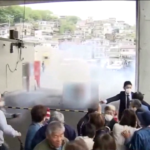 Giappone, il momento dell’esplosione al comizio di Kishida