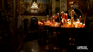 Pasqua Ortodossa, le celebrazioni al monastero dorato di Kiev