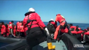 Migranti, 50 persone soccorse nel Mediterraneo centrale