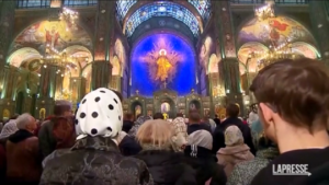 Russia, fedeli celebrano la Pasqua ortodossa