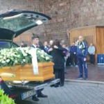 Julia Ituma, funerali a Milano: l’arrivo del feretro della pallavolista