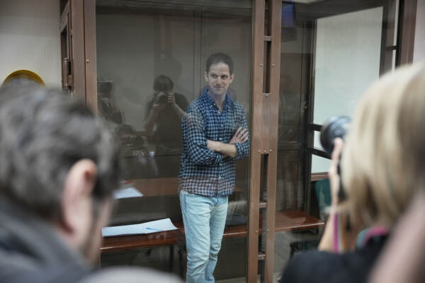 Russia, giornalista Wsj in tribunale a Mosca