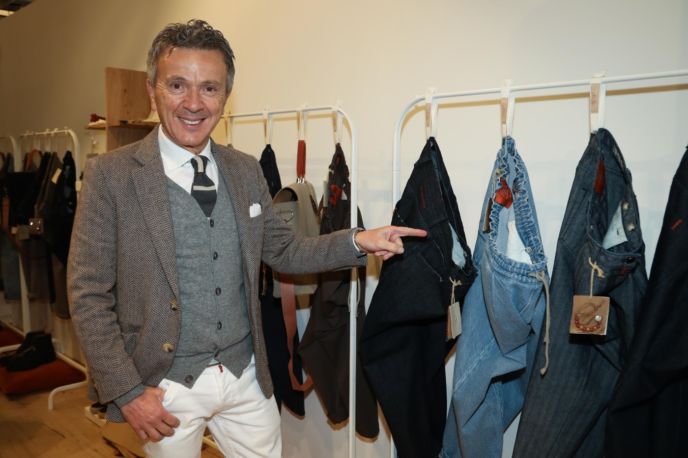 Pupo, il cantante in lacrime: “Mia mamma ha l’Alzheimer”