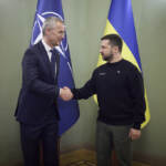 Ucraina, Stoltenberg a sorpresa a Kiev: “Il vostro futuro è nella Nato”