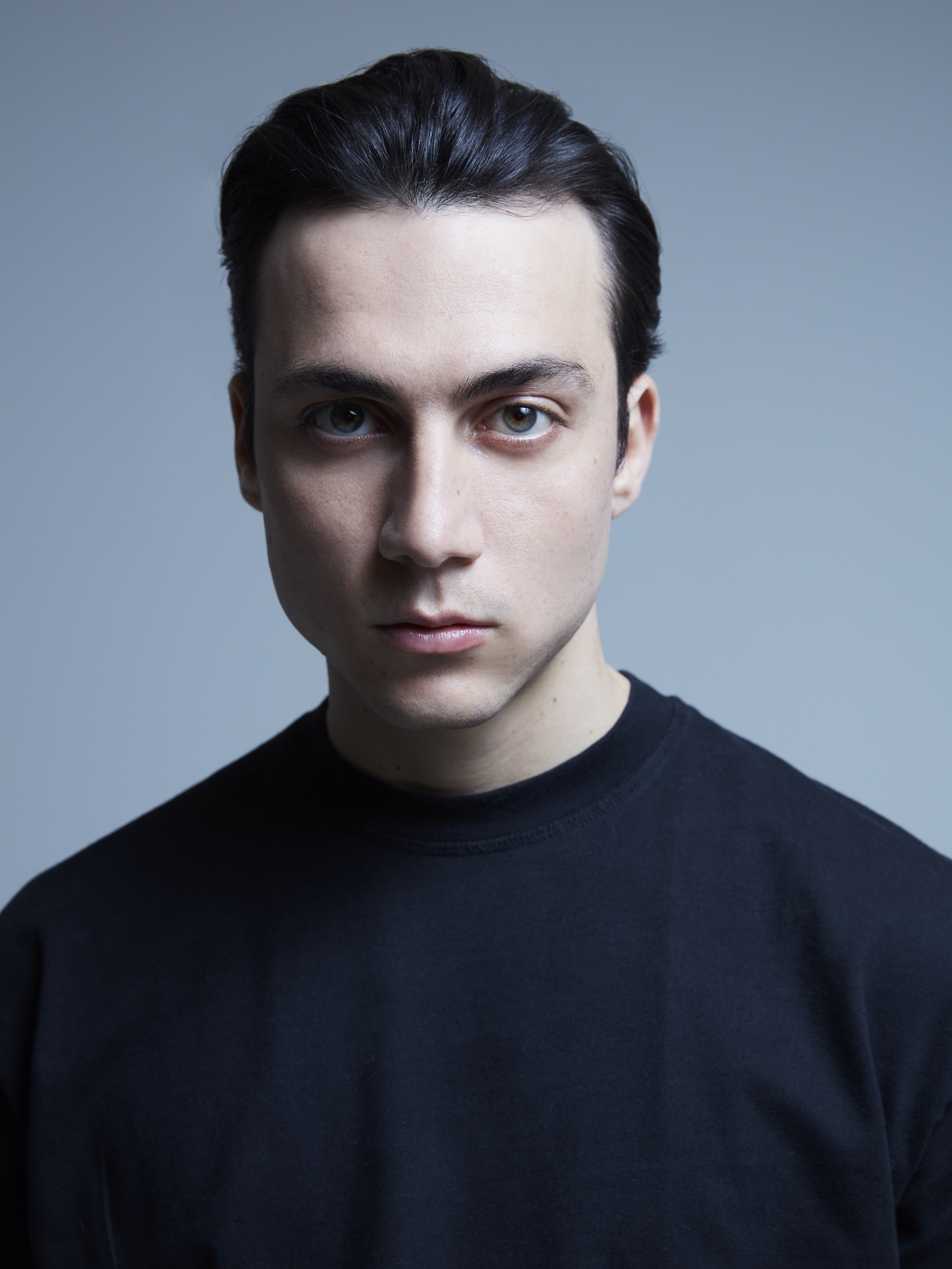 Nuovo singolo ‘Liberatemi’ per Matteo Paolillo Nuovo singolo ‘Liberatemi’ per Matteo Paolillo