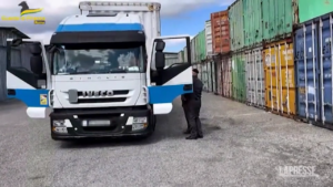 Roma, autoarticolato carico di hashish: arrestato conducente
