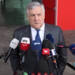 Sudan, Tajani: “Italiani stanno tutti bene, ambasciata punto raccolta”