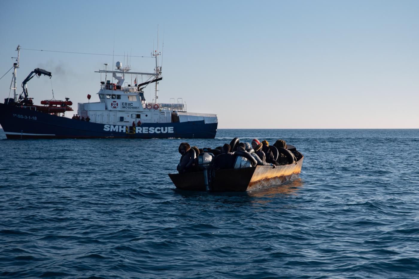 Migranti, naufragio vicino Lampedusa: 1 morto e 34 superstiti