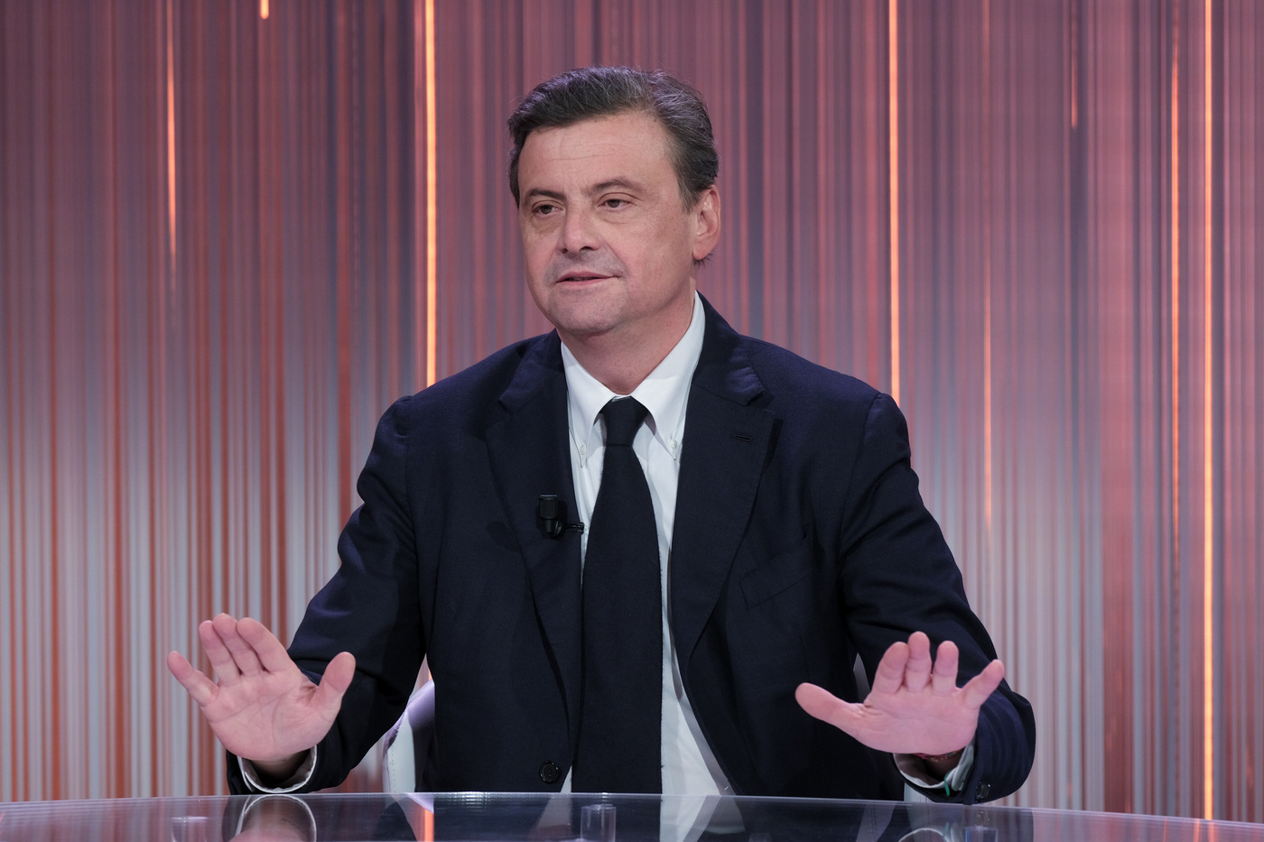 Calenda: “Con Schlein distanza siderale”