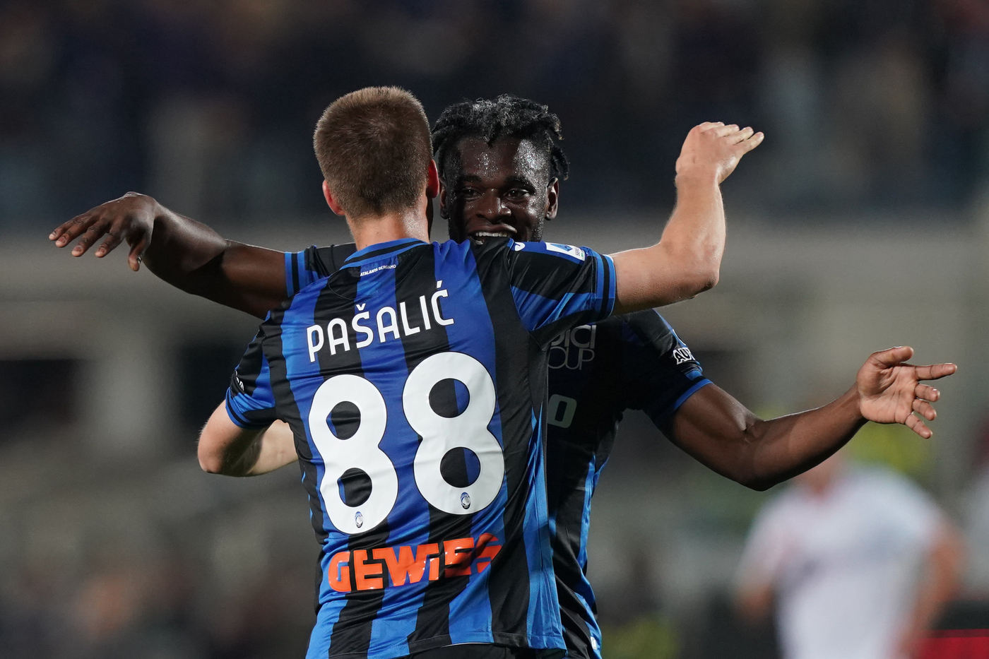 Atalanta-Roma 3-1, i nerazzurri rientrano in corsa Champions Atalanta-Roma 3-1, i nerazzurri rientrano in corsa Champions