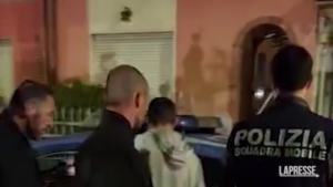 Pisa, il video dell’arresto di Gianluca Paul Seung