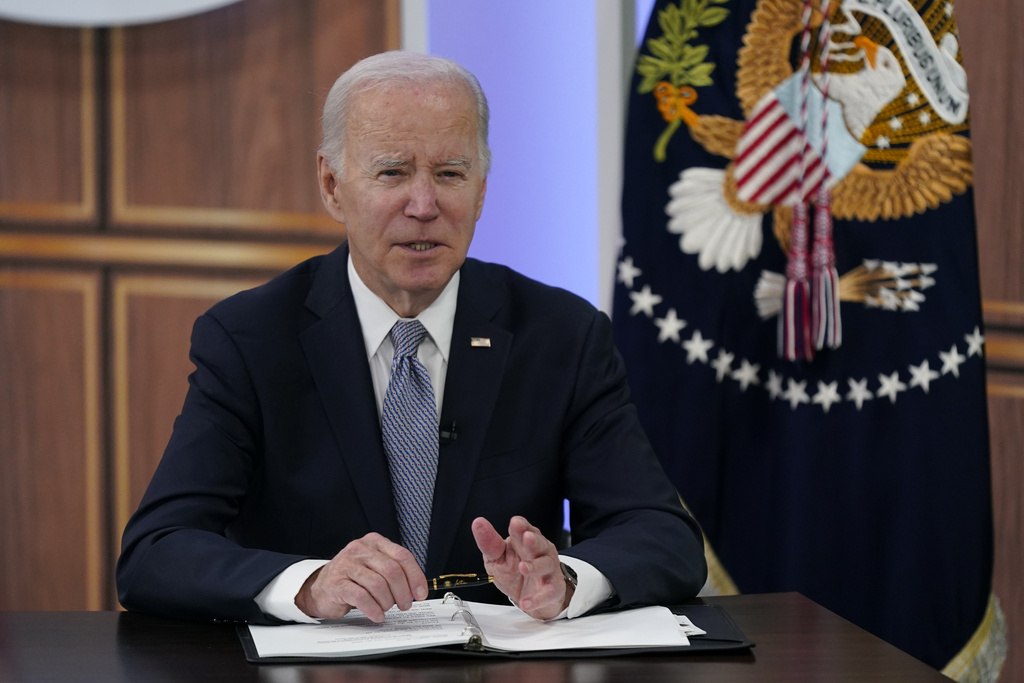 Ucraina: missili su Mykolaiv, Biden frena sull’ingresso nella Nato