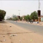 Guerra in Sudan, strade desolate a Khartoum