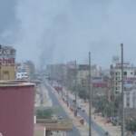 Sudan, la fragile tregua a Khartoum: in cielo colonne di fumo