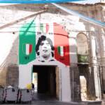 Napoli, la città si colora di azzurro in attesa della festa scudetto