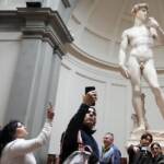Firenze, ex preside che mostrò nudo David Michelangelo ricevuta a Palazzo Vecchio