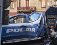 Milano - Lite tra ciclista e automobilista finita in accoltellamento