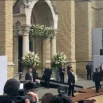 Papa in Ungheria, Francesco arriva a incontro con poveri e rifugiati