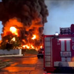 Ucraina, attacco droni in Crimea: deposito carburante in fiamme