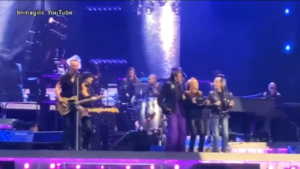 Barcellona, sul palco con Bruce Springsteen c’è Michelle Obama