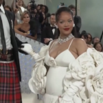 Met Gala, tra le star sul red carpet Rihanna e A$AP Rocky