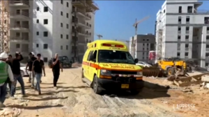 Israele, palestinesi lanciano razzi a Sderot: l’arrivo delle ambulanze