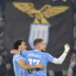 Lazio-Sassuolo 2-0, rinviata festa scudetto Napoli