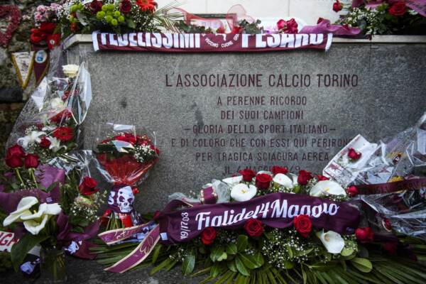 Torino FC, commemorazione del Grande Torino in occasione della ricorrenza della tragedia aerea di Superga