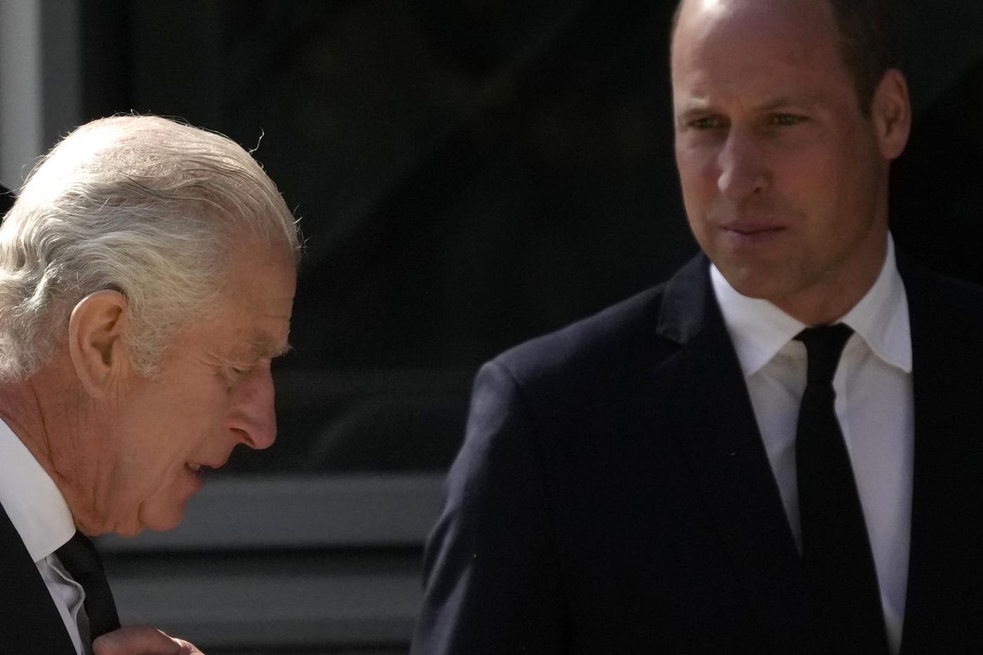 Re Carlo, ecco l’ordine di successione al trono