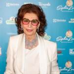Cinema, caduta in casa per Sophia Loren: operata all’anca